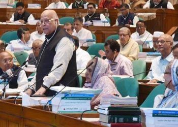 ‘দুর্নীতি নিয়ন্ত্রণের প্রধান উপায় সিদ্ধান্ত গ্রহণে ব্যক্তিনির্ভরতা কমিয়ে আনা’