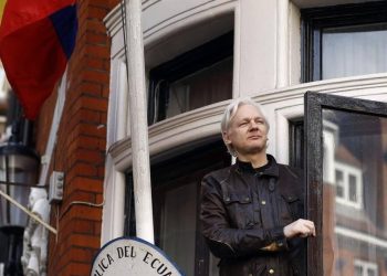 অ্যাসাঞ্জের সঙ্গে দেখা করেছেন অস্ট্রেলীয় কর্মকর্তারা