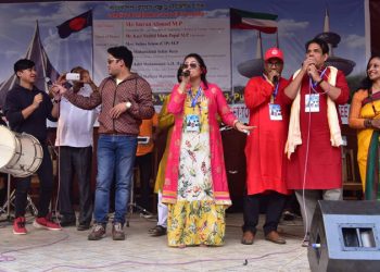 কুয়েত প্রত্যাগতদের মিলনমেলায় গান গাইলেন কোনাল