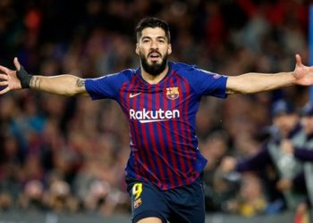 সুয়ারেজকে নিয়ে আশায় বার্সা