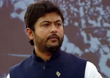 আওয়ামী লীগ ক্ষমতায় আছে বলেই দেশে উন্নয়ন হচ্ছে: নিক্সন চৌধুরী