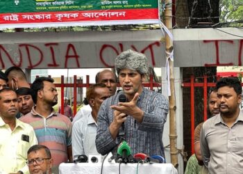 চট্টগ্রাম বন্দর নিয়ে এই মুহূর্তে ভাবা জরুরি নয়: জোনায়েদ সাকি