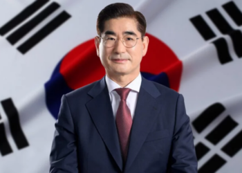 উত্তপ্ত দক্ষিণ কোরিয়ার রাজনীতি, পদত্যাগের ঘোষণা প্রতিরক্ষামন্ত্রীর