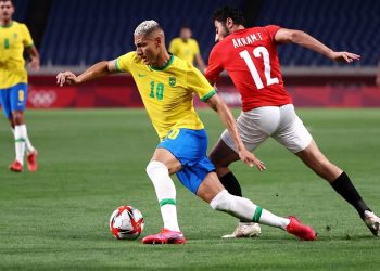 ফাইনালের পথে এগিয়ে গেলো ব্রাজিল