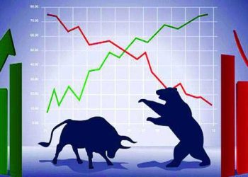 সংকট কাটছে না শেয়ারবাজারে